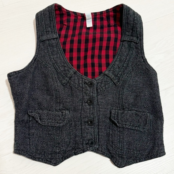 Piper & Blue Vest‎ Womens Size Medium Shrunken Black - Picture 1 of 9